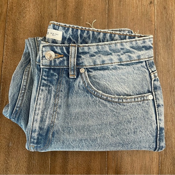 MNG Jeans High Rise Jeans Women’s 6 Ankle Cropped Straight Leg Frayed Light Wash - Picture 10 of 11